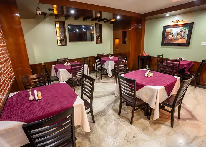 Hotel The Luxe Boutique 4*