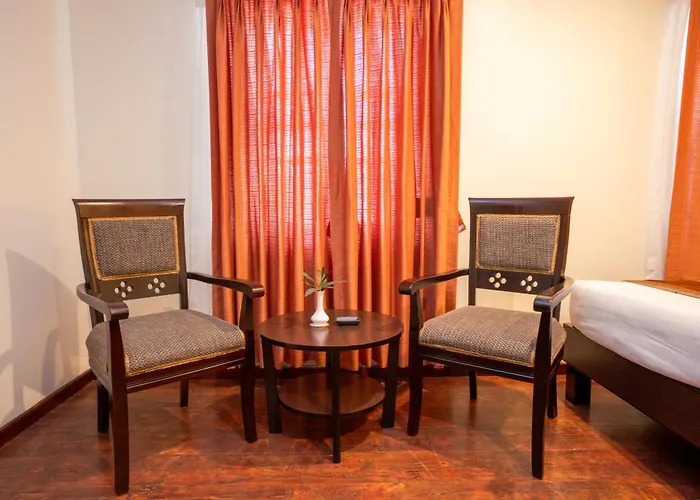 The Luxe Boutique 4*