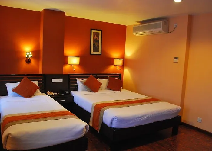 The Luxe Boutique Hotel 4*